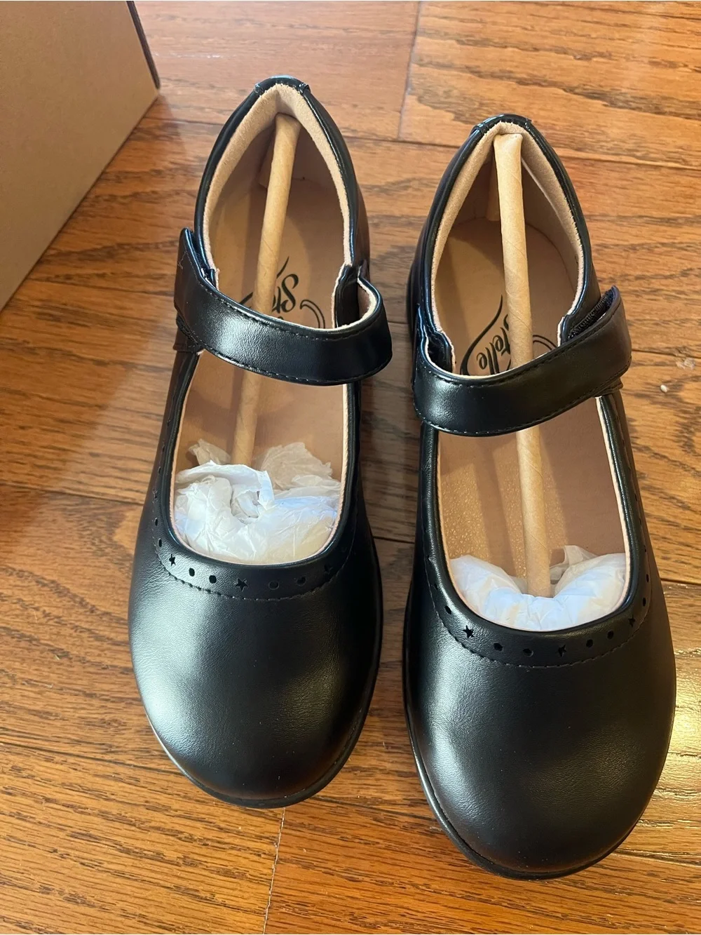 NEW IN BOX Stelle Black Mary Jane Little Kids Size 13 Shoes with Velcro Strap